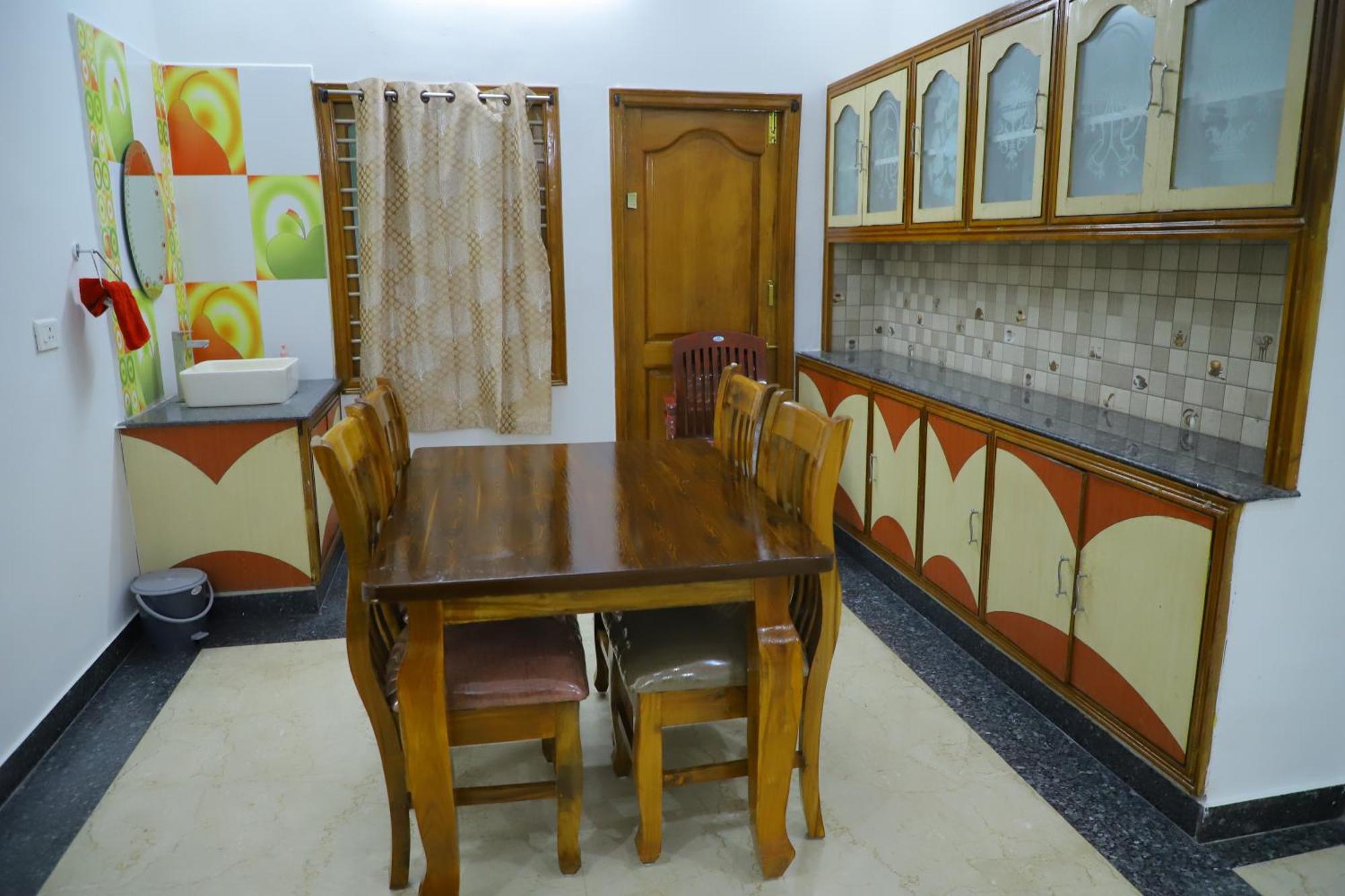 Nanda Mohan Homestay- Luxuries Ac Apartment Close To Alipiri Foothills-Kapila Teertham And Iskcon Temple Tirupati Exteriér fotografie