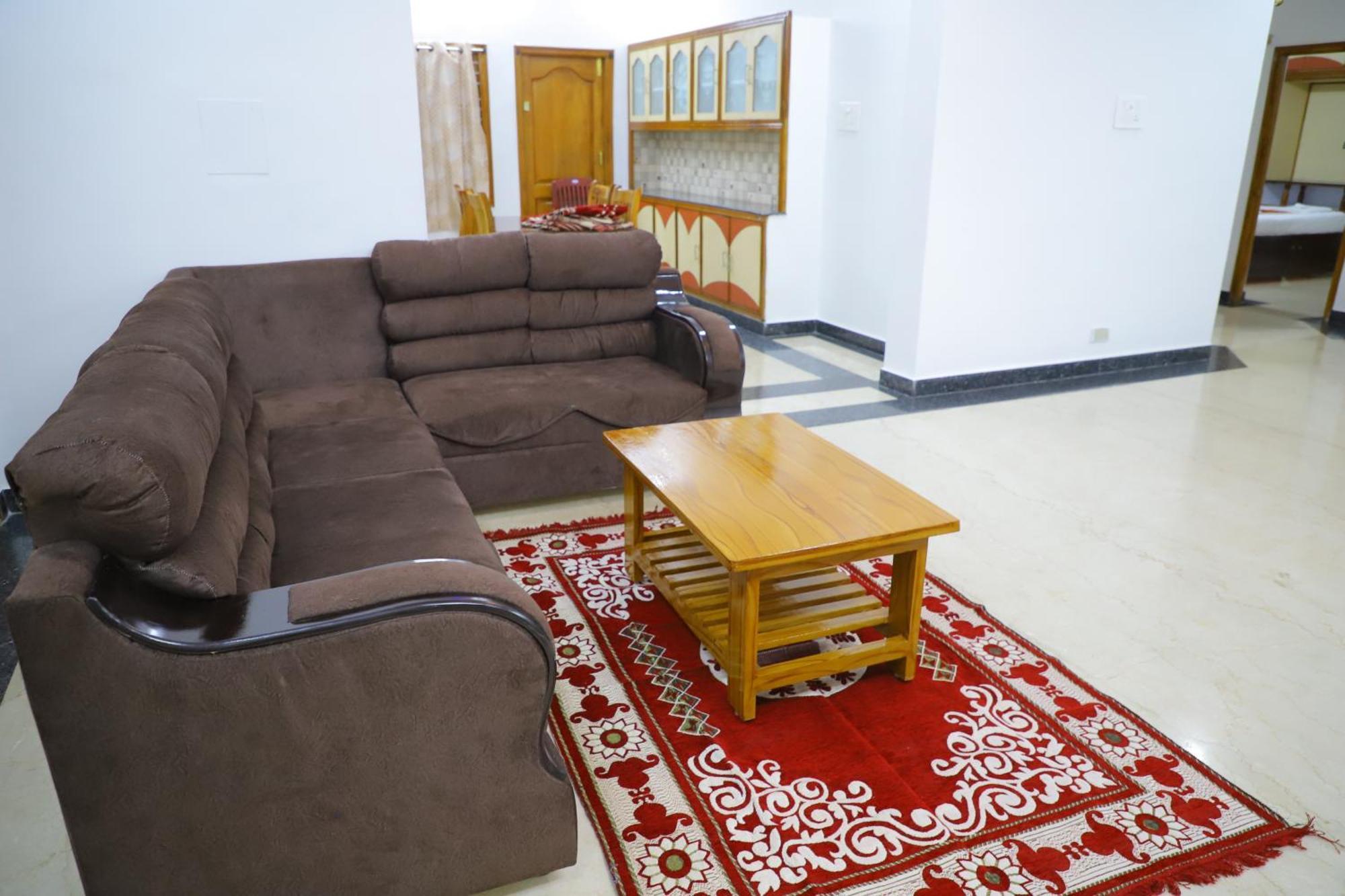 Nanda Mohan Homestay- Luxuries Ac Apartment Close To Alipiri Foothills-Kapila Teertham And Iskcon Temple Tirupati Exteriér fotografie