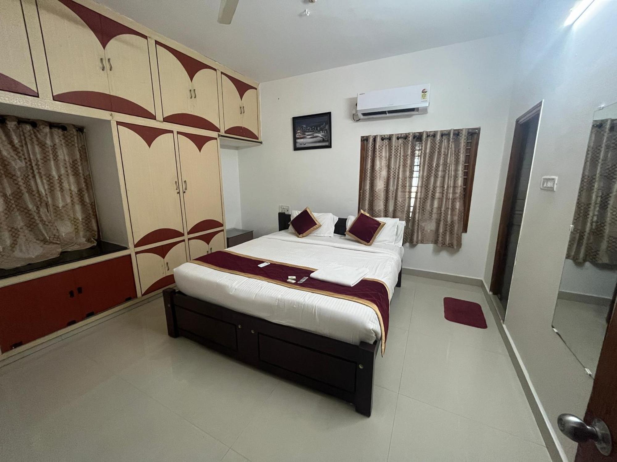 Nanda Mohan Homestay- Luxuries Ac Apartment Close To Alipiri Foothills-Kapila Teertham And Iskcon Temple Tirupati Exteriér fotografie